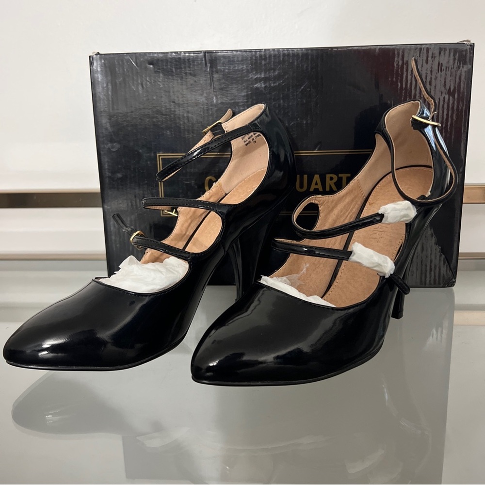 Colin Stuart woman heels size 7